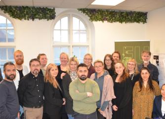 Grupp med medarbetare